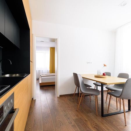 Tim 3 Appartement Belgrado Buitenkant foto