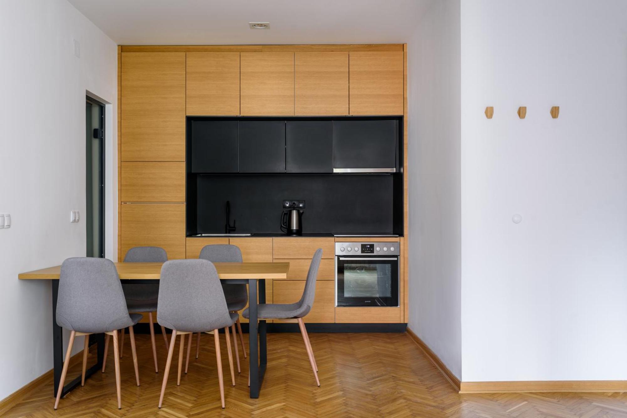 Tim 3 Appartement Belgrado Buitenkant foto